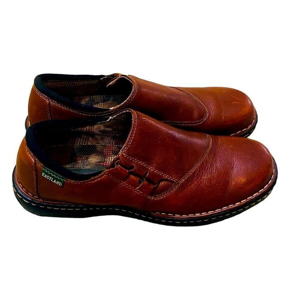 Men’s Eastland slip on brown loafer with Overstitching on rubber sole size 11 - Picture 1 of 14